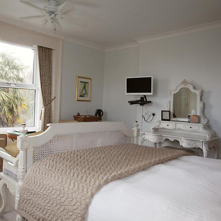 Fernhill Hotel 라임레지스 외부 사진