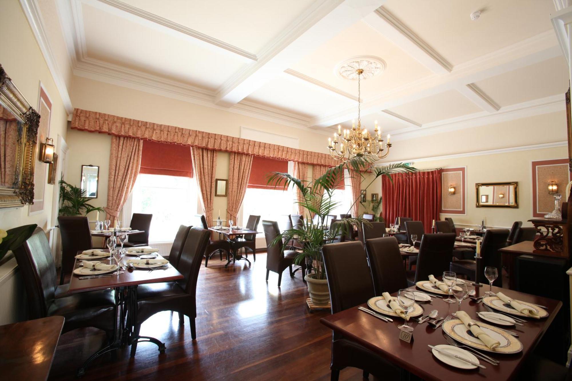 Fernhill Hotel 라임레지스 외부 사진